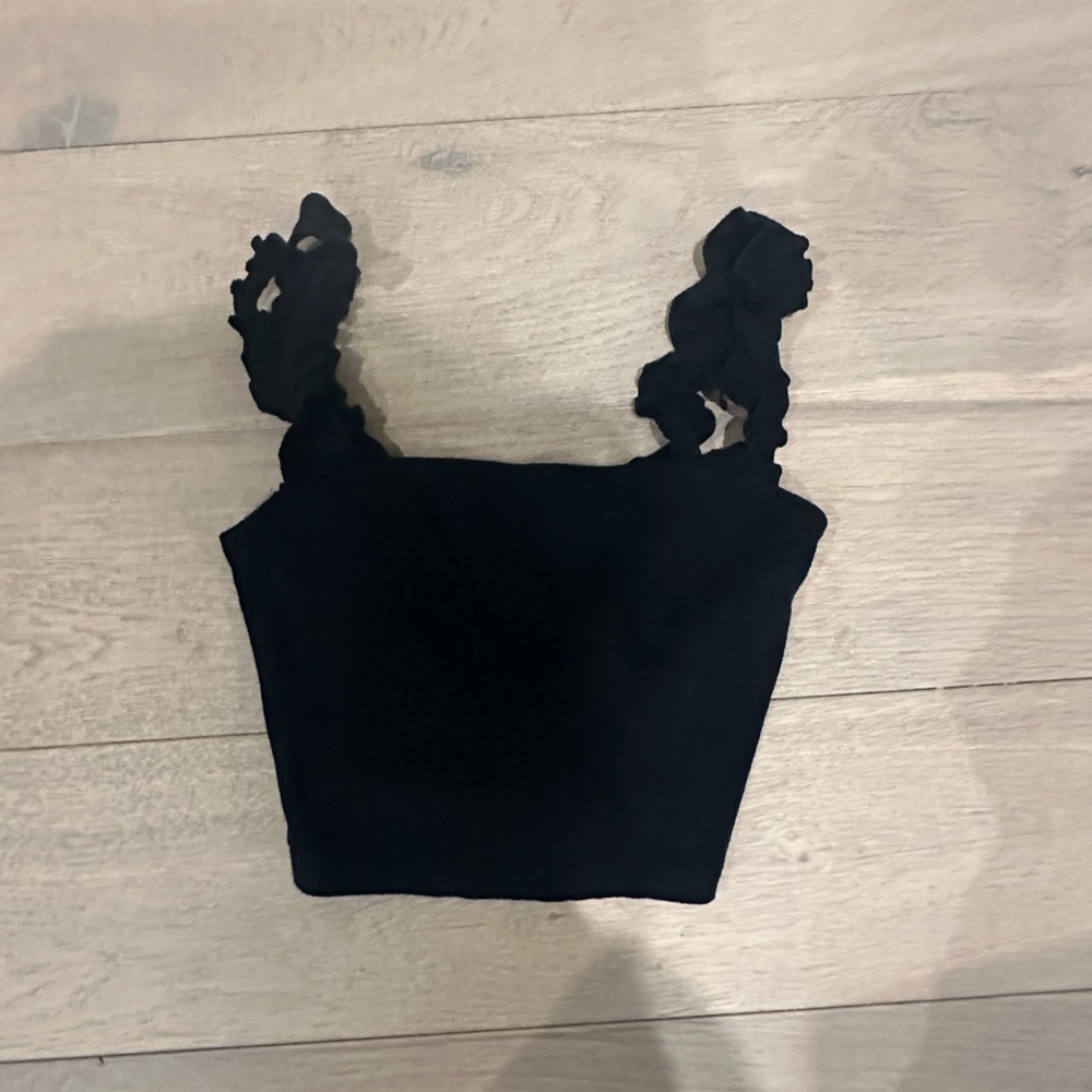 Aritzia Crop Top